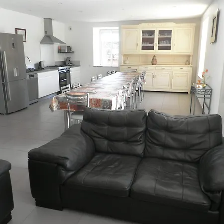 Maison Campagnarde Renovee Pres Du Mont Deveze Avec Jardin *